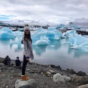 Meet your Posher, Marissa